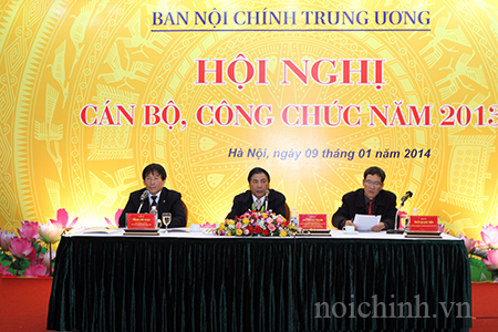 Đoàn chủ tịch Hội nghị