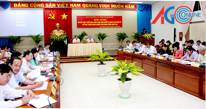 Một cuộc họp do Ban Thường vụ tỉnh ủy An Giang tổ chức (Ảnh AGonline)