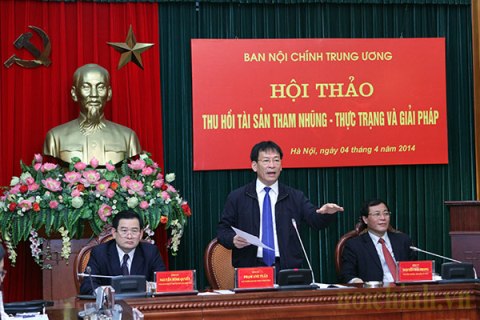 Đồng chí Phạm Anh Tuấn, Phó trưởng Ban Nội chính Trung ương phát biểu tại Hội thảo