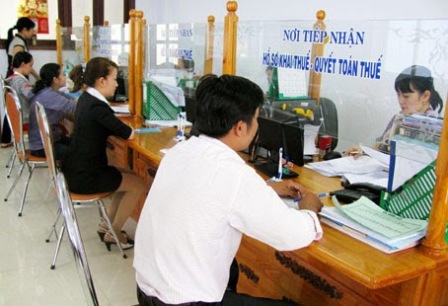 Thực hành tiết kiệm, chống lãng phí thông qua việc tiếp tục đẩy mạnh cải cách thủ tục hành chính 