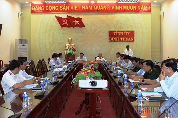 Quang cảnh buổi làm việc