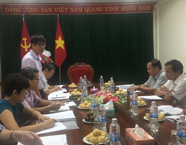 Quang cảnh buổi làm việc