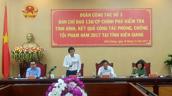 Đồng chí Võ Văn Dũng, Ủy viên Trung ương Đảng, Phó Trưởng ban Thường trực Ban Nội chính Trung ương, Thành viên Ban Chỉ đạo, Trưởng Đoàn Công tác số 3 của Ban Chỉ đạo phòng, chống tội phạm Chính phủ phát biểu tại buổi làm việc