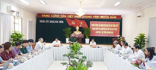 Quang cảnh buổi làm việc