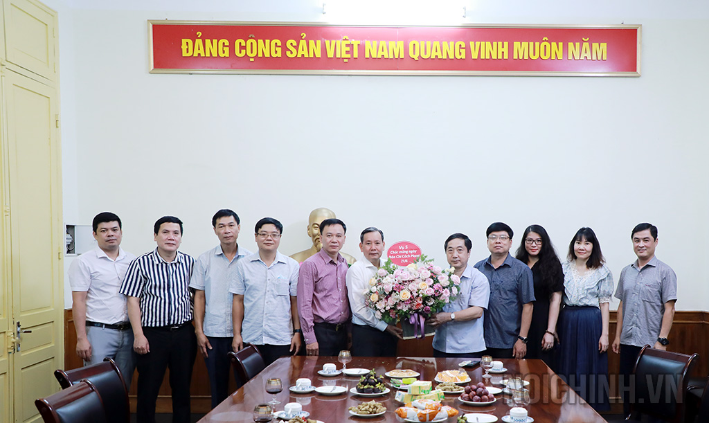 Vụ Theo dõi công tác phòng, chống tham nhũng chúc mừng