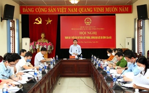 Đoàn Đại biểu Quốc hội tỉnh Vĩnh Phúc tổ chức lấy ý kiến tham gia dự thảo Luật Phòng, chống bạo lực gia đình (sửa đổi