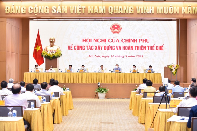 Hội nghị toàn quốc về công tác xây dựng và hoàn thiện thể chế của chính phủ