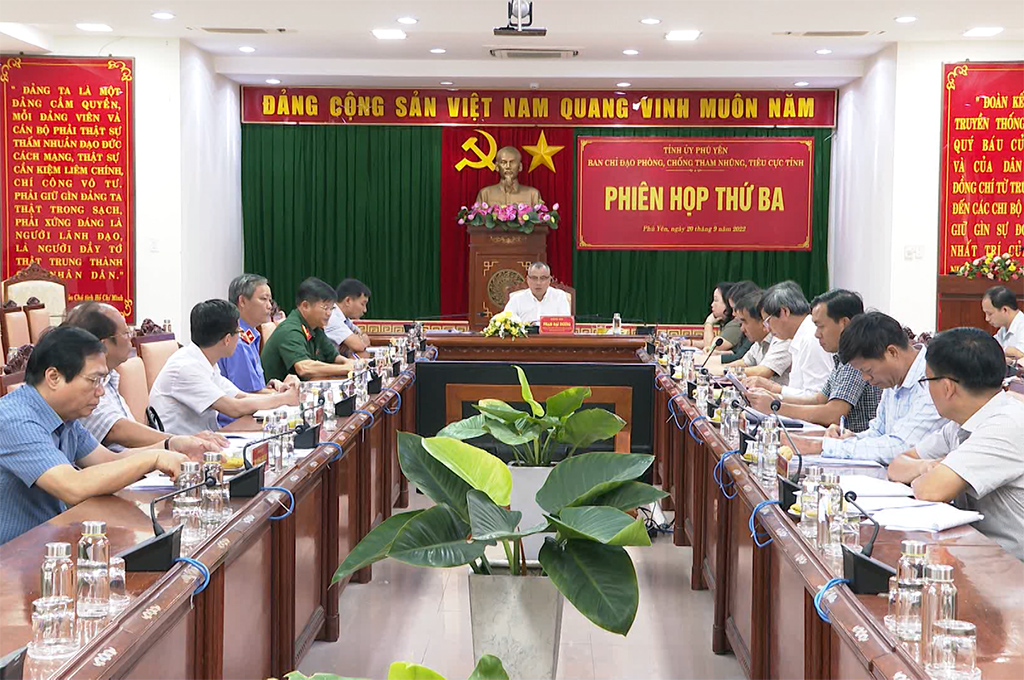 Toàn cảnh Phiên họp