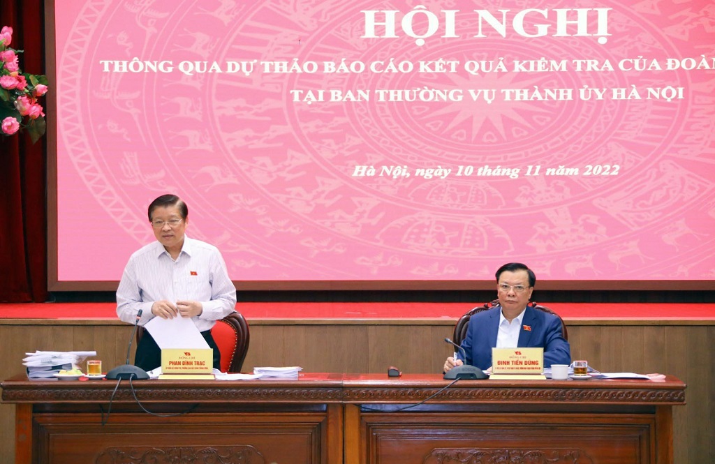 Đồng chí Phan Đình Trạc, Ủy viên Bộ Chính trị, Bí thư Trung ương Đảng, Trưởng Ban Nội chính Trung ương, Phó Trưởng ban Thường trực Ban Chỉ đạo về PCTN, TC, Trưởng đoàn kiểm tra phát biểu