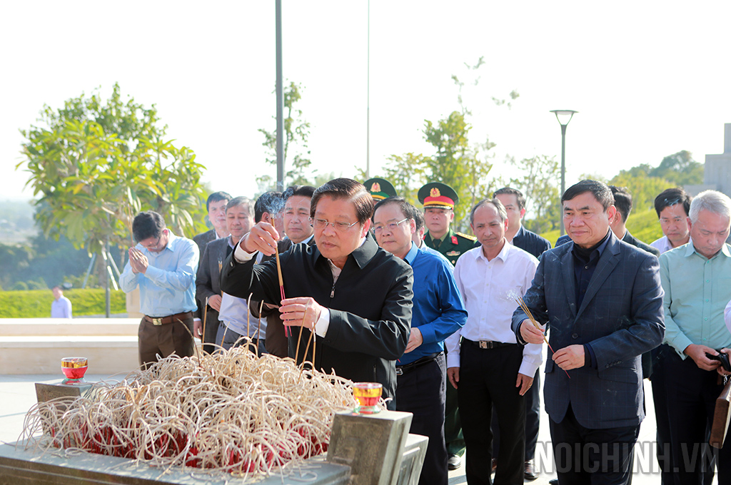 Đồng chí Phan Đình Trạc, Ủy viên Bộ Chính trị, Bí thư Trung ương Đảng, Trưởng Ban Nội chính Trung ương