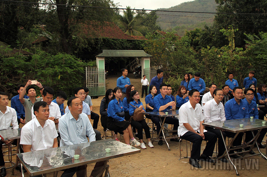 Đại biểu dự Lễ khánh thành 