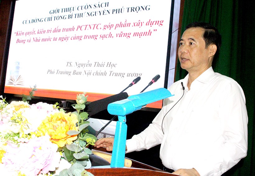 Đồng chí Nguyễn Thái Học, Phó Trưởng Ban Nội chính Trung ương quán triệt nội dung Cuốn sách tại Hội nghị