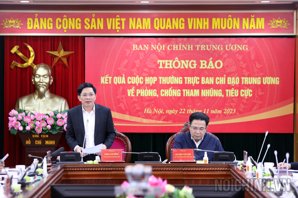 Đồng chí Đặng Văn Dũng, Phó Trưởng Ban Nội chính Trung ương thông tin về Cuộc họp của Thường trực Ban Chỉ đạo