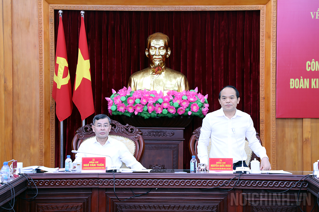 Đồng chí Nguyễn Quốc Đoàn, Ủy viên Trung ương Đảng, Bí thư Tỉnh ủy, Trưởng Ban Chỉ đạo phòng, chống tham nhũng, tiêu cực tỉnh Lạng Sơn phát biểu tại Hội nghị