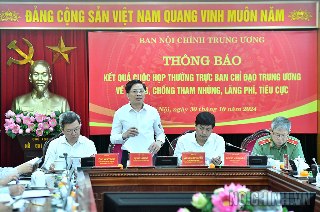 Đồng chí Đặng Văn Dũng, Phó Trưởng Ban Nội chính Trung ương thông tin kết quả Cuộc họp Thường trực Ban Chỉ đạo