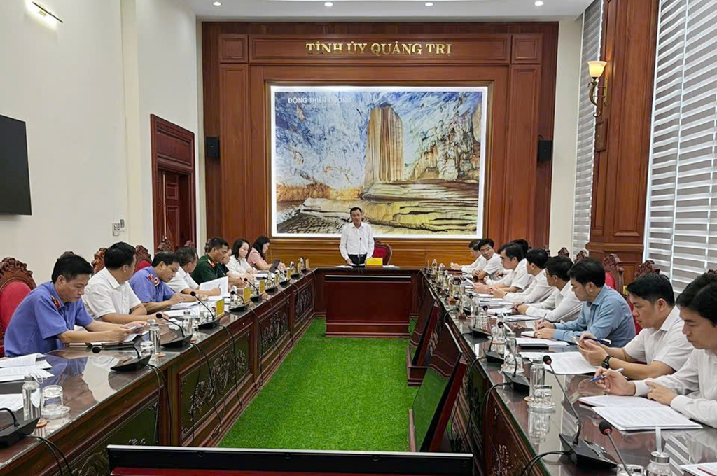 Toàn cảnh Phiên họp