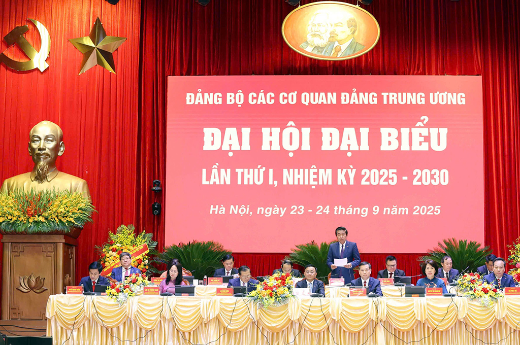 Đoàn Chủ tịch điều hành Đại hội