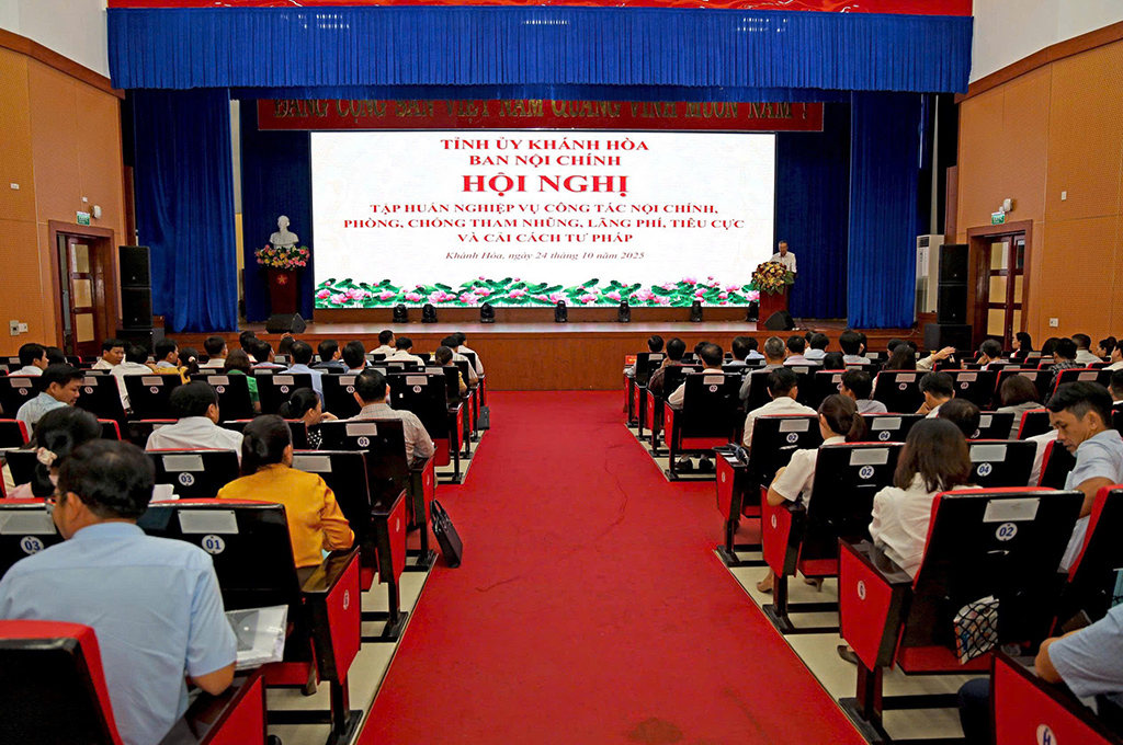 Quang cảnh Hội nghị