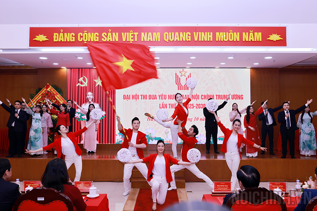 Chương trình ca nhạc chào mừng Đại hội