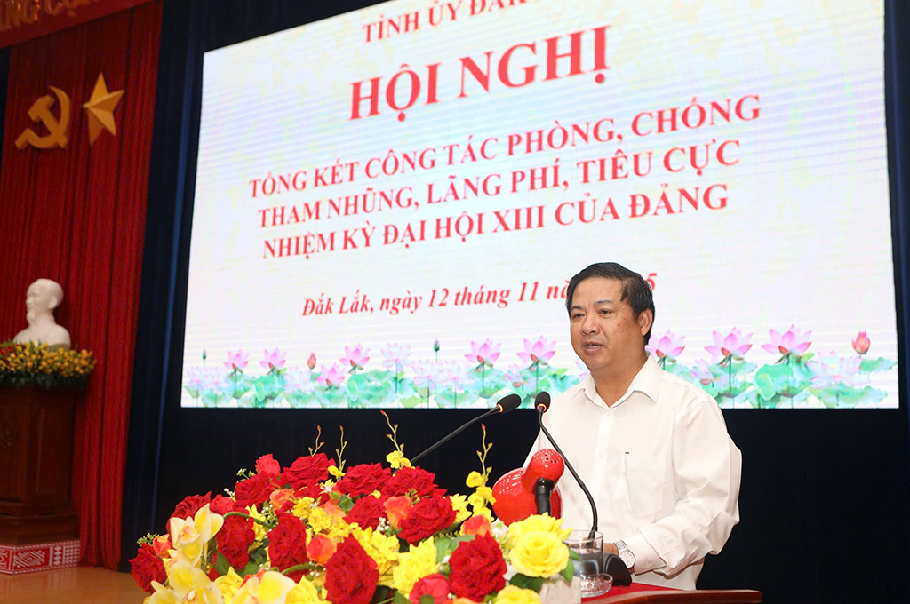 Đồng chí Lương Nguyễn Minh Triết, Ủy viên dự khuyết Trung ương Đảng, Bí thư Tỉnh ủy phát biểu kết luận Hội nghị