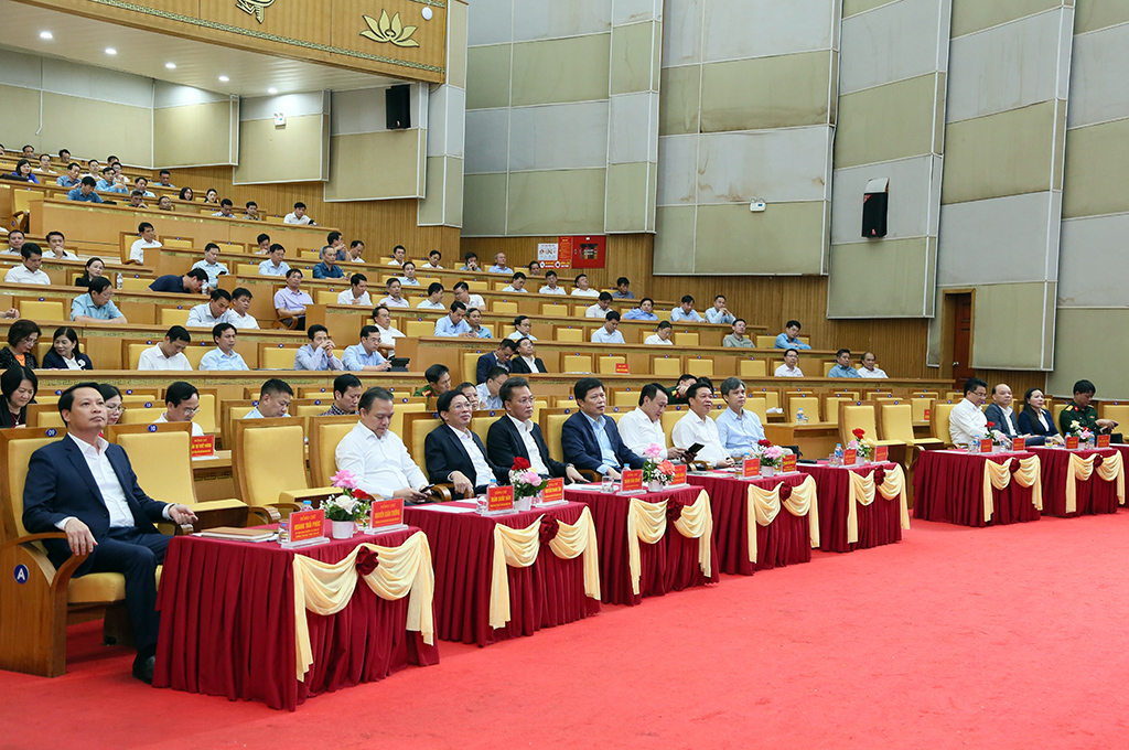 Các đại biểu tham dự Hội nghị