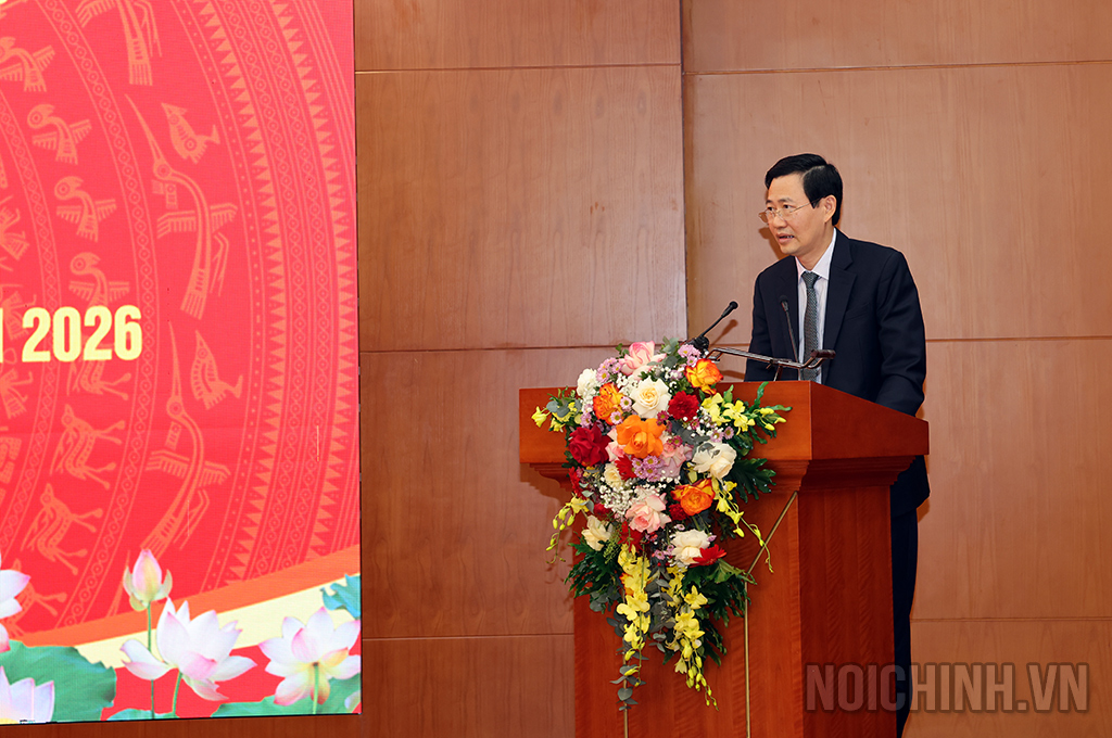 Đồng chí Mai Ngọc Dương, Vụ trưởng Vụ Pháp luật