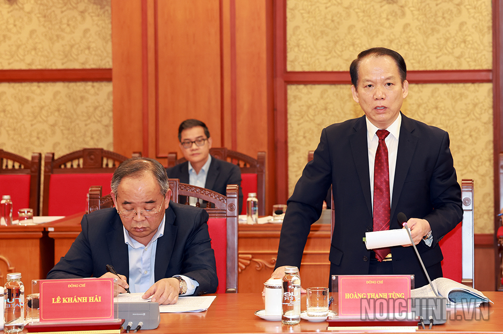 Đồng chí Hoàng Thanh Tùng, Ủy viên Trung ương Đảng, Chủ nhiệm Ủy ban Pháp luật và Tư pháp của Quốc hội, Ủy viên Ban Chỉ đạo