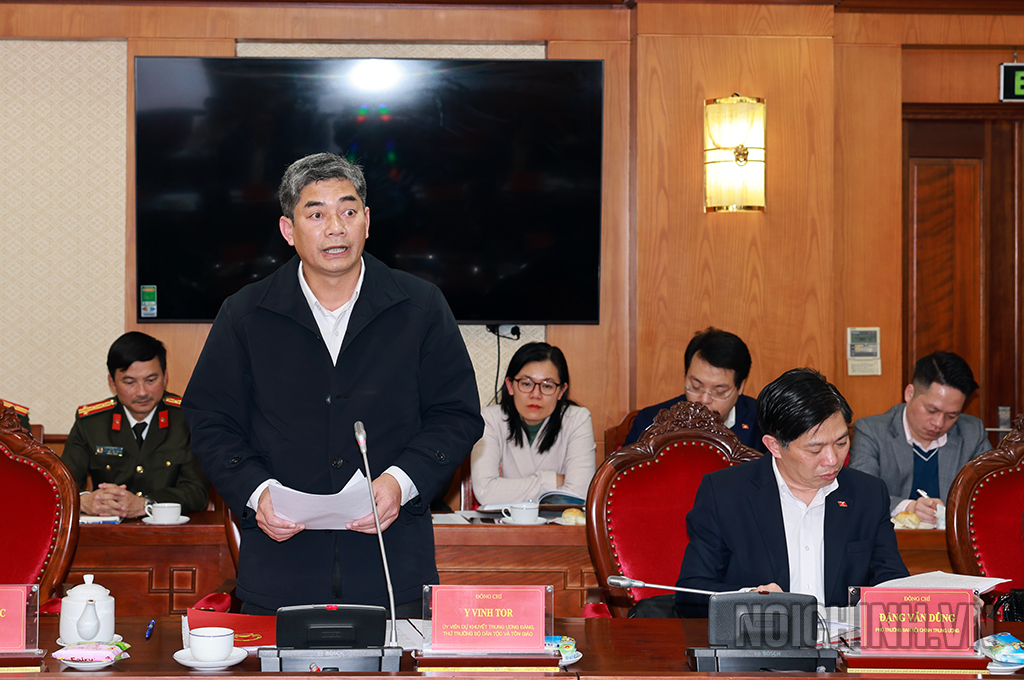 Đồng chí Y Vinh Tor, Ủy viên dự khuyết Trung ương Đảng, Thứ trưởng Bộ Dân tộc và Tôn giáo