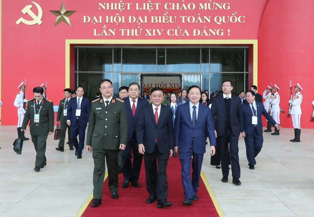 Đồng chí Trần Cẩm Tú, Thường trực Ban Bí thư kiểm tra, tổng duyệt công tác tổ chức phục vụ Đại hội XIV của Đảng