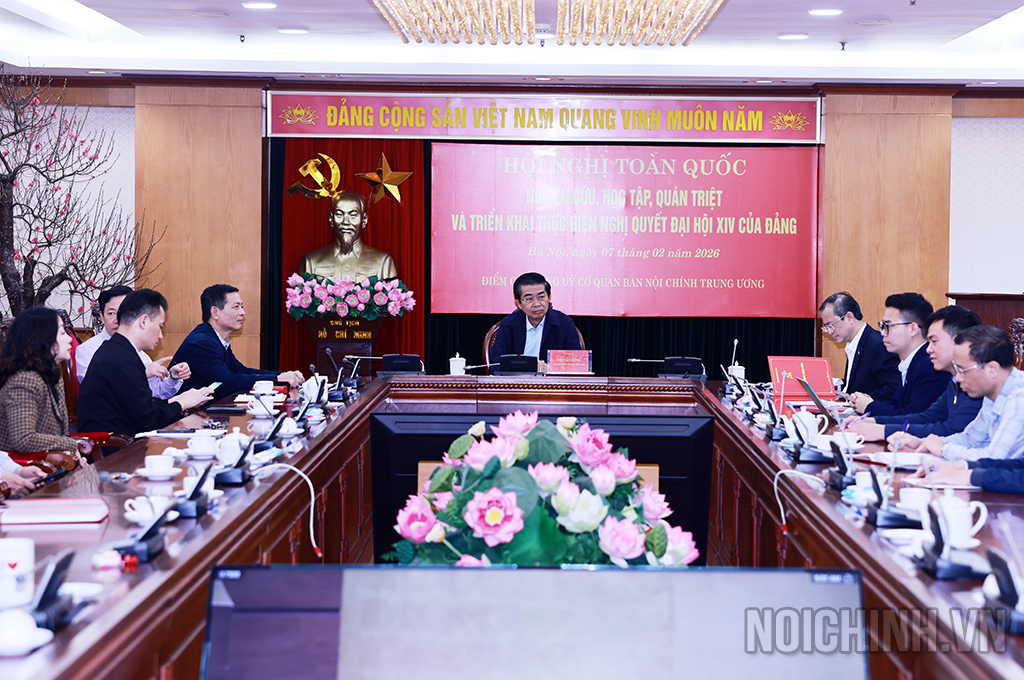 Đồng chí Võ Văn Dũng, Phó Trưởng Ban Nội chính Trunng ương chủ trì tại điểm cầu Ban Nội chính Trung ương