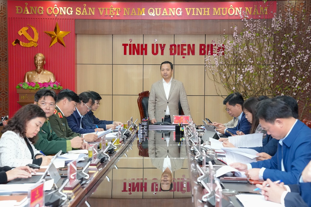 Toàn cảnh Phiên họp