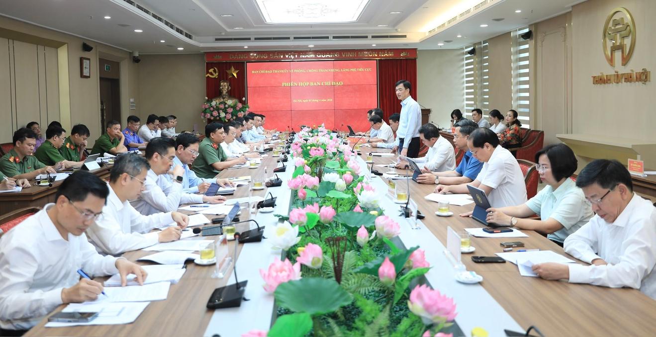 Toàn cảnh Phiên họp