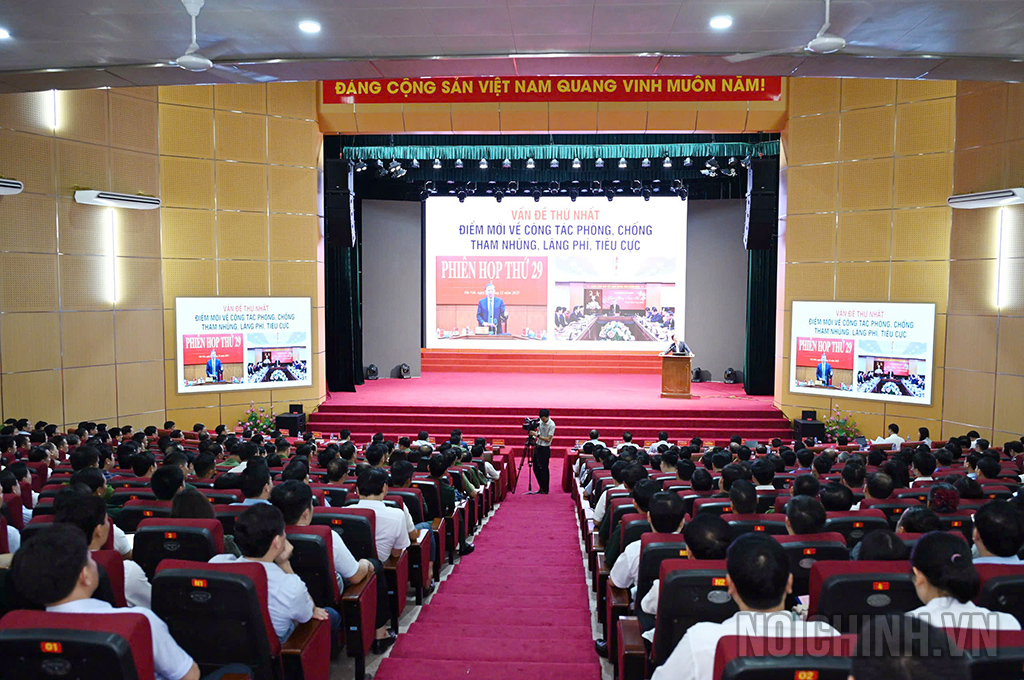Toàn cảnh Hội nghị