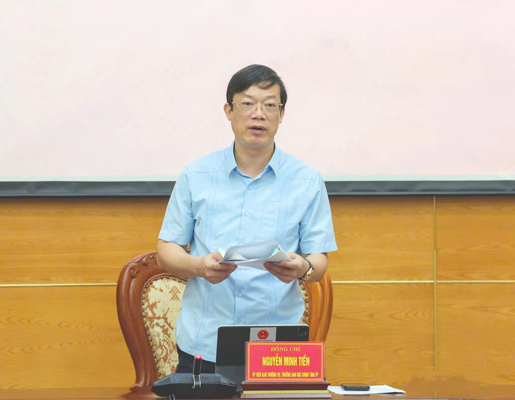 Đồng chí Nguyễn Minh Tiến, Ủy viên Ban Thường vụ Tỉnh ủy, Trưởng Ban Nội chính Tỉnh ủy phát biểu kết luận Hội nghị