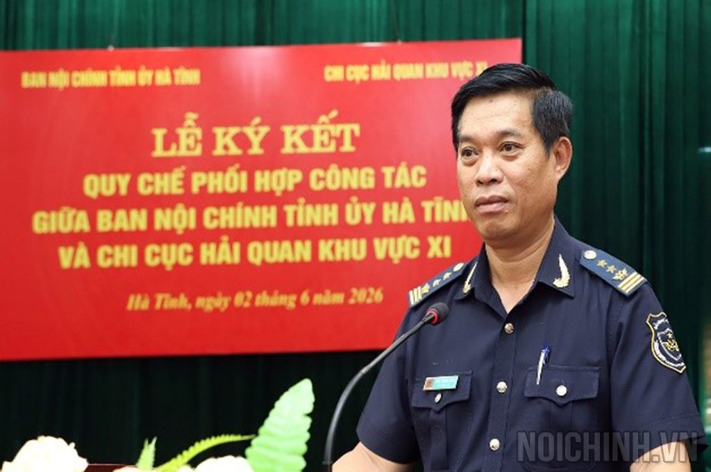 Đồng chí Bùi Thanh San, Chỉ Cục trưởng Chi cục Hải quan khu vực XI phát biểu