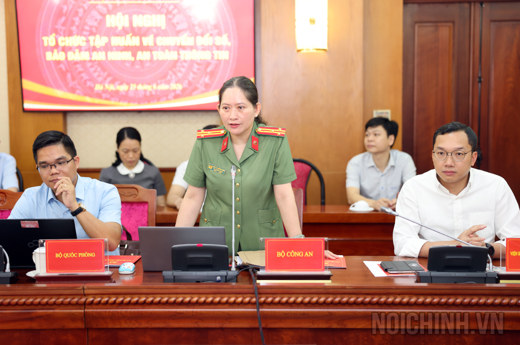 Đồng chí Thượng tá Đặng Hồng Nhung, Phó Trưởng phòng A03, Bộ Công an