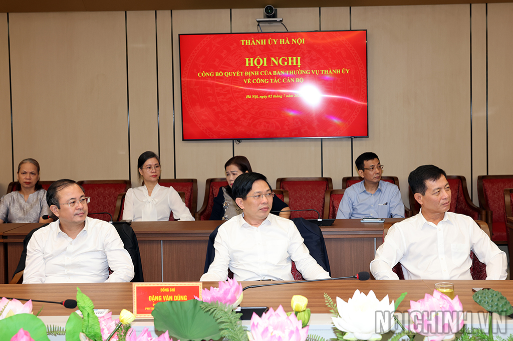 Các đại biểu dự Hội nghị