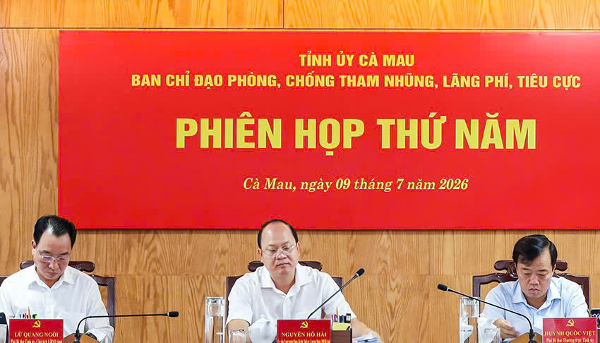 Các đồng chí chủ trì Phiên họp